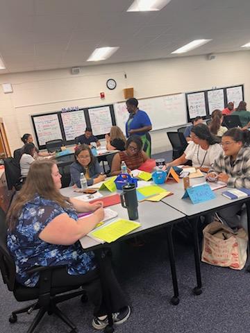 AACPSRightStart's tweet photo. Our Conditional Teacher Support Specialists created model classrooms for our Conditional Teacher Bootcamp! https://t.co/g3Hr2JAZF1