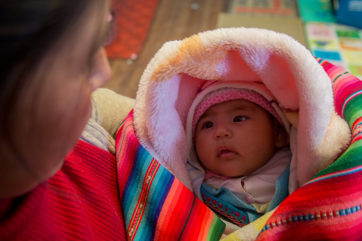 🌟 En el Día Internacional de los Pueblos Indígenas llamamos a reducir las inequidades en salud que enfrentan las niñas, adolescentes y mujeres indígenas y a garantizar su derecho a atención de calidad, sin discriminación y con pertinencia cultural.

 #EquidadenSalud
Foto: UNICEF
