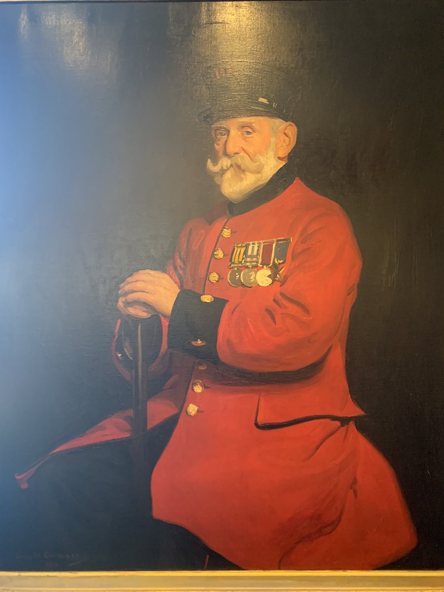ColdWarPod's tweet photo. Great tour with 20 odd #BRIXMIS veterans of the Royal Hospital Chelsea following by drinks in a private bar…
What could possibly go wrong?! https://t.co/8vdVCsR80V