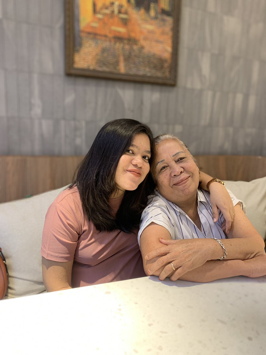 Makasih ya mak selalu iyakan keinginanku, semoga nanti aku bisa lakuin hal yang sama buat anak ku. sehat selalu mak 🤍