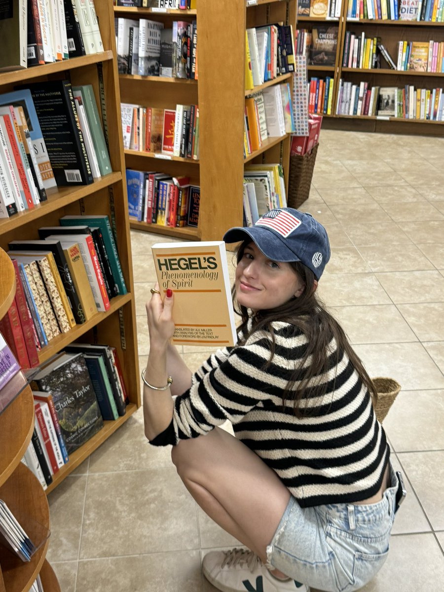 Audrey Horne Updates and Rumors tweet media