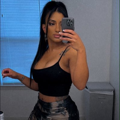 riggirozay's tweet photo. #NewProfilePic https://t.co/JetZSj7qrz