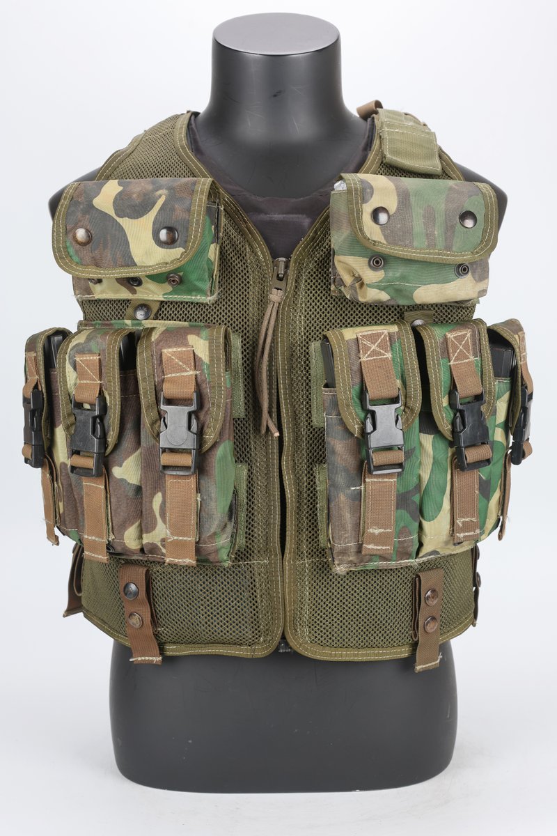 Maratho71996540's tweet photo. ABA SOV - Woodland Camo
#ABA #SOV #americanbodyarmor #Woodland #tacticalvest #modularvest #AR15 #meshvest #specialoperations #USAF #AFSOC #CCT #PJ #ParaJumper https://t.co/a8WmCe4fRb