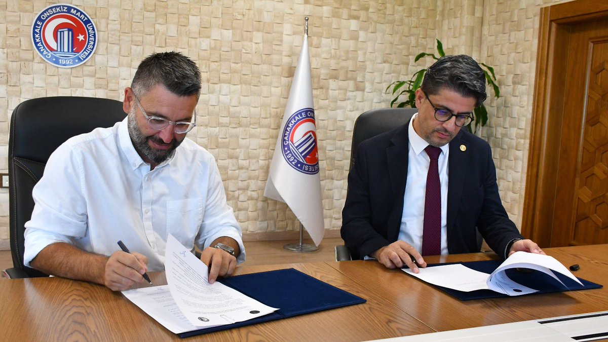 Mod7Team's tweet photo. “Sporcu Gelişimi İçin Dev Adım”
ÇOMÜ Rektörü Prof Dr. Cüneyt Erenoğlu ve Mod7 Gelişim Kurucusu Burak Uçar arasında imzalanan protokolle Türkiye'de ilk kez düzenlenecek "Elit Futbolcu ve Aile Gelişim Kampı" için geri sayım başladı.

https://t.co/Ybo9qIKYTc https://t.co/4AVVf12R87