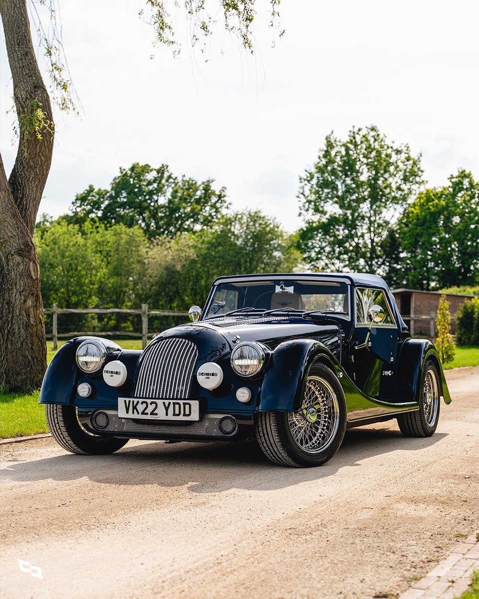 collectingcars_'s tweet photo. The Morgan Plus Four is a stylish open-top British sports car, with this example having covered just 670 miles from new.
https://t.co/FTV4MrGnBf
#CollectingCars #Morgan #MorganPlusFour #Convertible #British #Sportscar https://t.co/1EiqsHYuu1