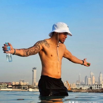 Justin Garth Lakey tweet media