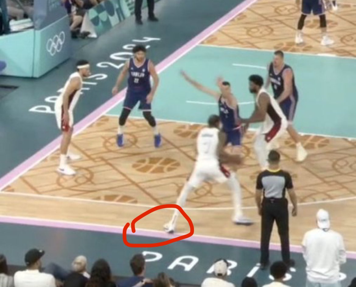 EthicalHoopz's tweet image. How did I miss this bro Serbia was robbed blind 💀