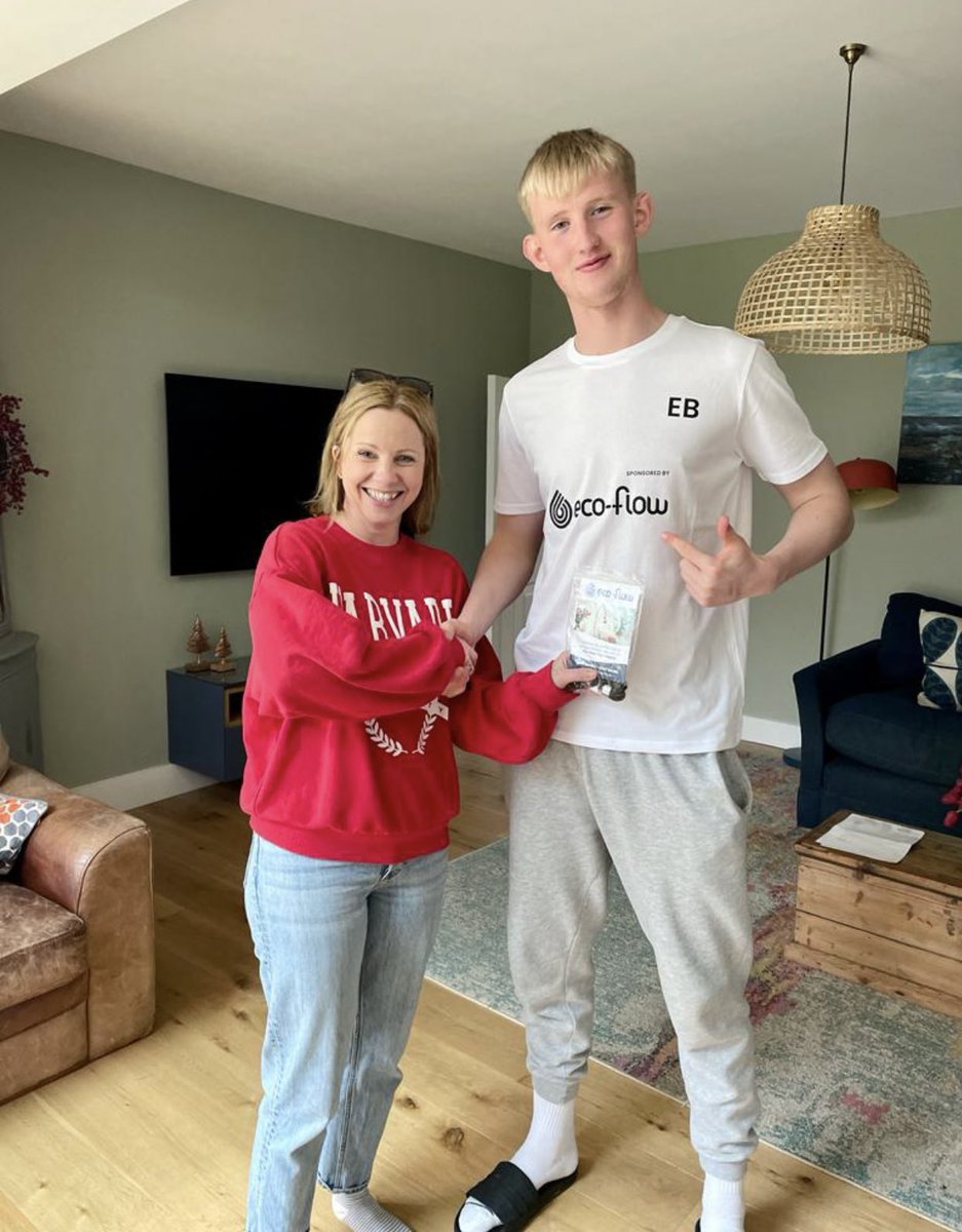 Great to see <a href="/eddiebeach_/">Eddie Beach 🧤</a> clinch a loan move from <a href="/ChelseaFC/">Chelsea FC</a> to <a href="/crawleytown/">Crawley Town FC</a> to continue his rise up through the <a href="/EFL/">EFL</a> pyramid. 
We have supported Eddie in his other loans <a href="/OfficialClarets/">Chelmsford City FC</a> and <a href="/GatesheadFC/">Gateshead FC</a> and look forward to see his continued progress with <a href="/FAWales/">FA WALES</a> as well.