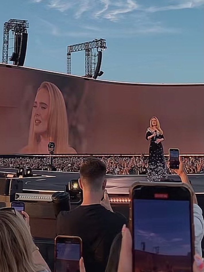 Adele Now tweet media