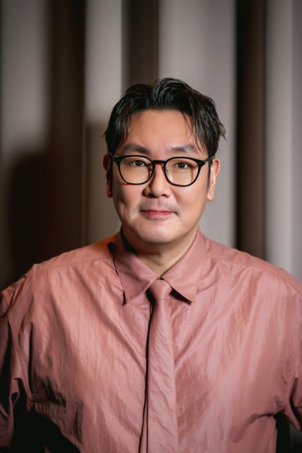 조진웅님 인터뷰 허광한 언급 허광한과 함께 작품했는데 너무 좋다. 작품 끝나고 허광한이 출연한 영화를 봤는데 재밌더라. 메리 마이 데드 바디는...