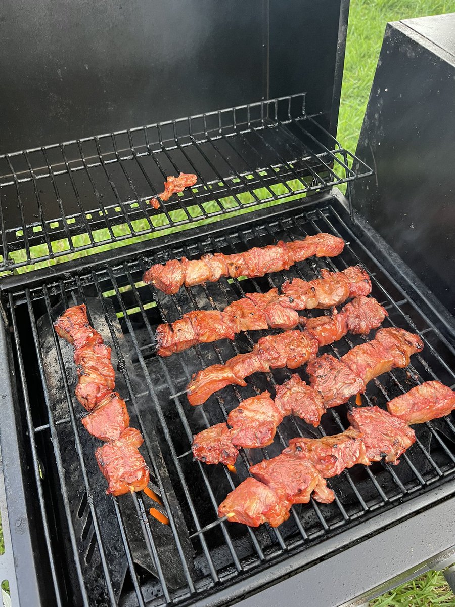 We decided to stay in for dinner tonight and have one of my all time favorites “bird meat”