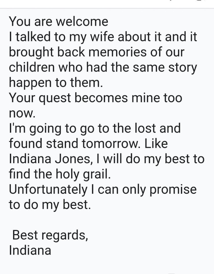 bennproctor's tweet photo. Wow, OT thriller! We have a France/USA gold medal basketball double feature. 
My wife and I will be cheering for Les Bleus, but my dual US/CAN kid is still team USA😲. All of us are thankful to the Olympic heroes who went the extra mile to reunite a girl w/ her fox. 

thread
1/N https://t.co/BI60hsVYHP