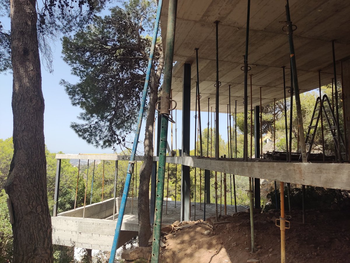 dmnbox's tweet photo. Seguimos con las obras. Casa Halepensis. https://t.co/ig9GHJeFau