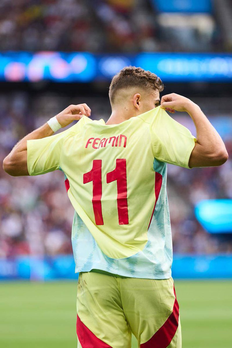 Feriminazo

Gracias por 🥇@Fermin6Lopez 

Felicidades <a href="/SEFutbol/">Selección Española Masculina de Fútbol</a>