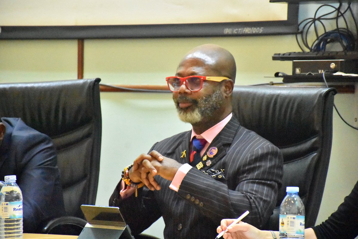 The main purpose of this visit was to strengthen the relationship, exchange ideas, explore more opportunities, and enhance the development of logistics and transport education services and practices within  the institute (UMI) and the region.