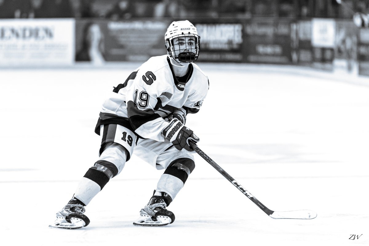 Zach Siegert tweet media