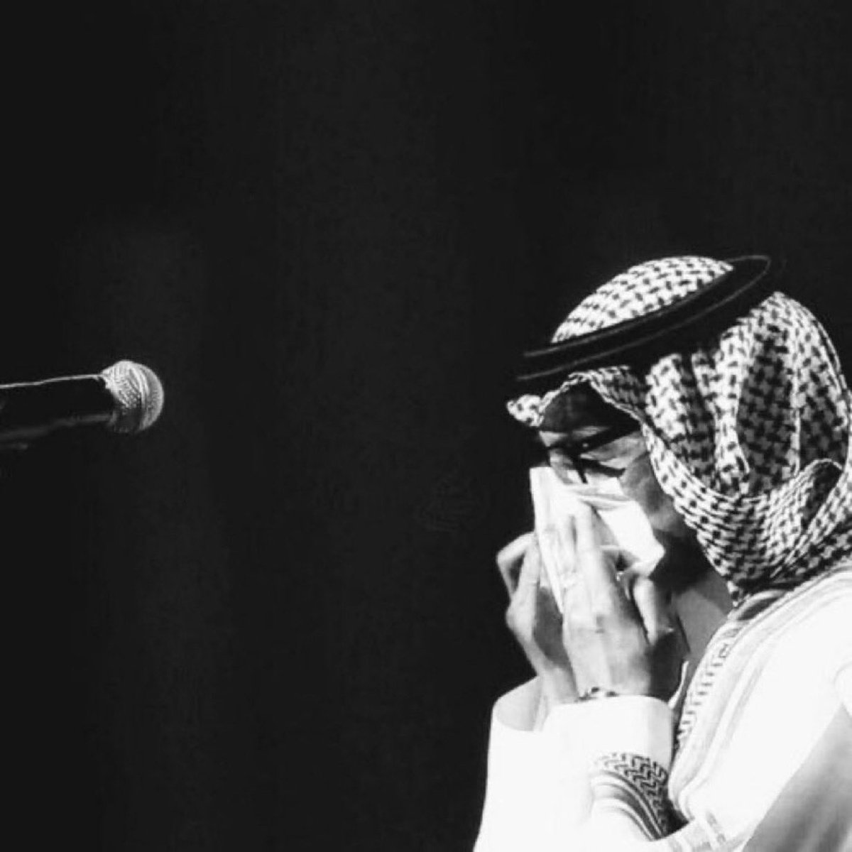 عن خيّبة رابح صقر :
"‌ليتني ماتعمقت فيك ليتني ذاك الغريب"