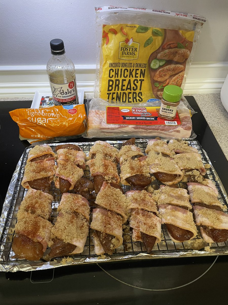 Jarrod Alberich, The Yard Sale Artist™️🦚 tweet media