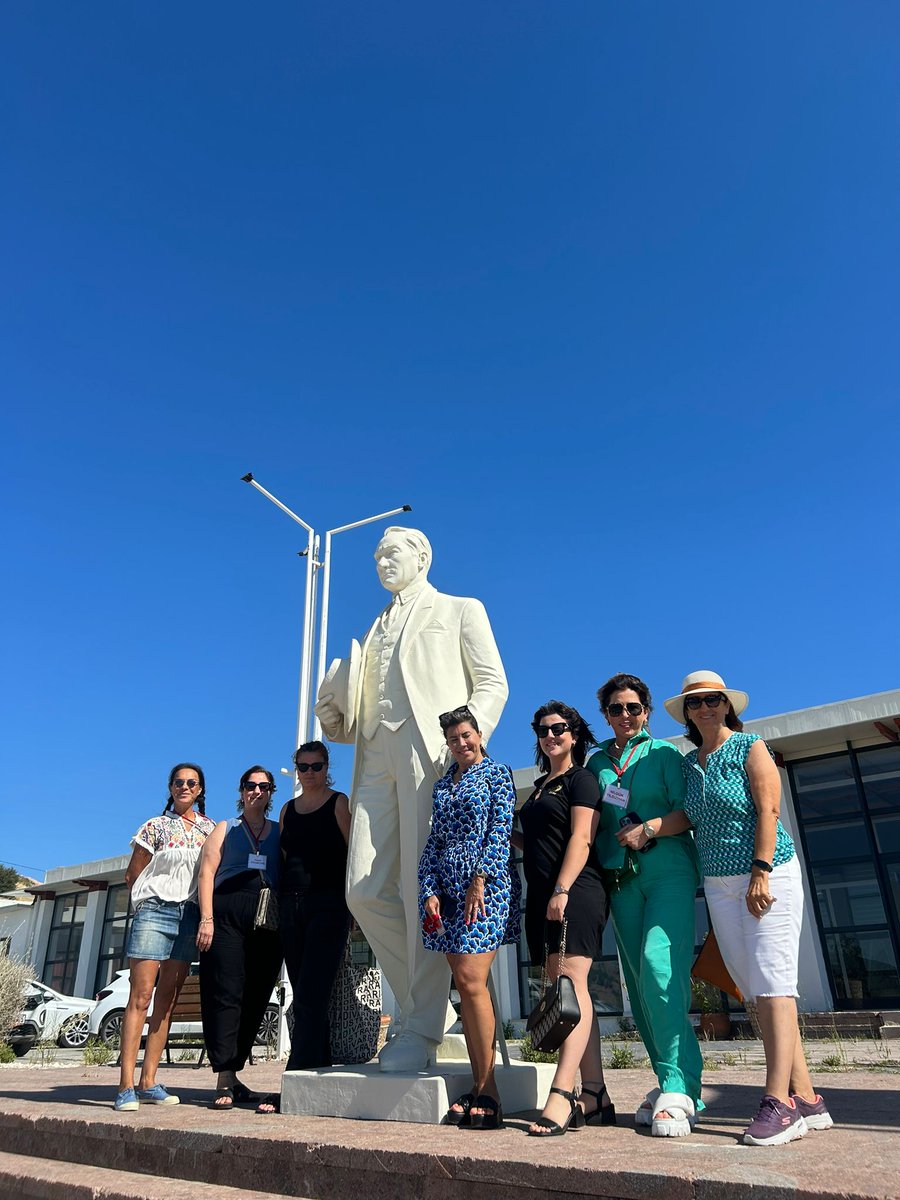 Meb onayli Türkiye'nin ilk AB proje hazırlama kursu  olarak yeni mezunlarimiza başarılar dileriz 🧿