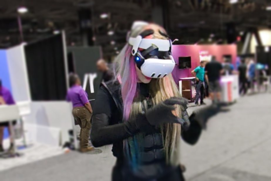 Pame Chavez #VR 🎮🦈 | 🔥XR | #AWE #RealityHack 🔜 tweet media