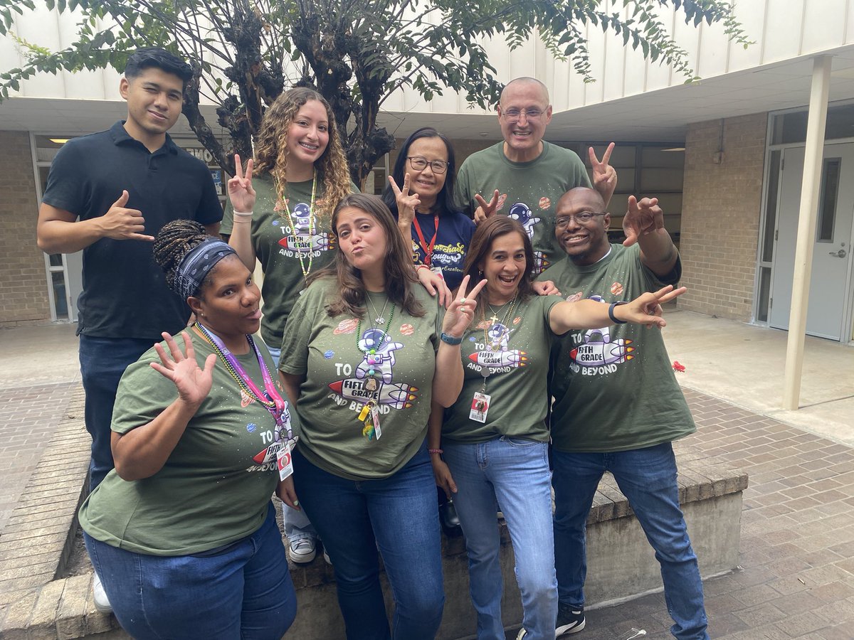 Gabriela Tabora (@gabrielatabora4) on Twitter photo Carmichaelβs 5th grade team is ready to start 24-25 school year! πͺ π₯ <a href="/Carmichael_AISD/">Carmichael Cougars</a> <a href="/AldineISD/">Aldine ISD</a> Carmichaelβs 5th grade team is ready to start 24-25 school year! πͺ π₯ <a href="/Carmichael_AISD/">Carmichael Cougars</a> <a href="/AldineISD/">Aldine ISD</a>