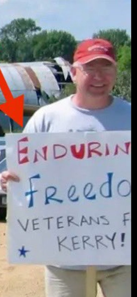 JoeMiller4547's tweet photo. @JeremyRedfernFL Walz holding sign: Veterans for Kerry? Like in #SwiftBoated John Kerry? 😂 https://t.co/E0GQENF6qy