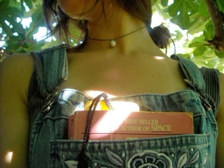 vikolyi's tweet image. O meu trabalho da feira de ciências não passou, sinceramente, me sinto aliviada, isso foi muito cansativo, o que sempre é, mas normalmente de um jeito bom, dessa vez foi puro estresse e eu estou feliz que acabou, sinto como se tivessem desencravado minha unha do pé