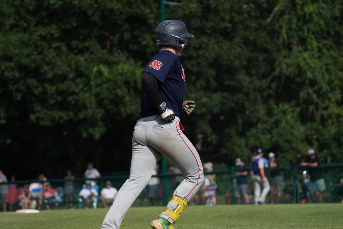 Bourne Braves (@bournebraves) on Twitter photo 🤝YESSIR YESSIR🤝
Chase Meggers (<a href="/OregonBaseball/">Oregon Duck Baseball</a>) knocks one straight past the fence‼️‼️
Top 2 | 2-1 Bourne 🤝YESSIR YESSIR🤝
Chase Meggers (<a href="/OregonBaseball/">Oregon Duck Baseball</a>) knocks one straight past the fence‼️‼️
Top 2 | 2-1 Bourne