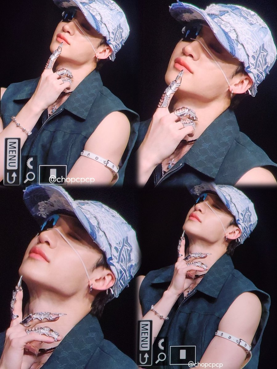 BCHANPIC's tweet photo. OH……WOW BANGCHAN 😵‍💫 https://t.co/I3akkO1p3j