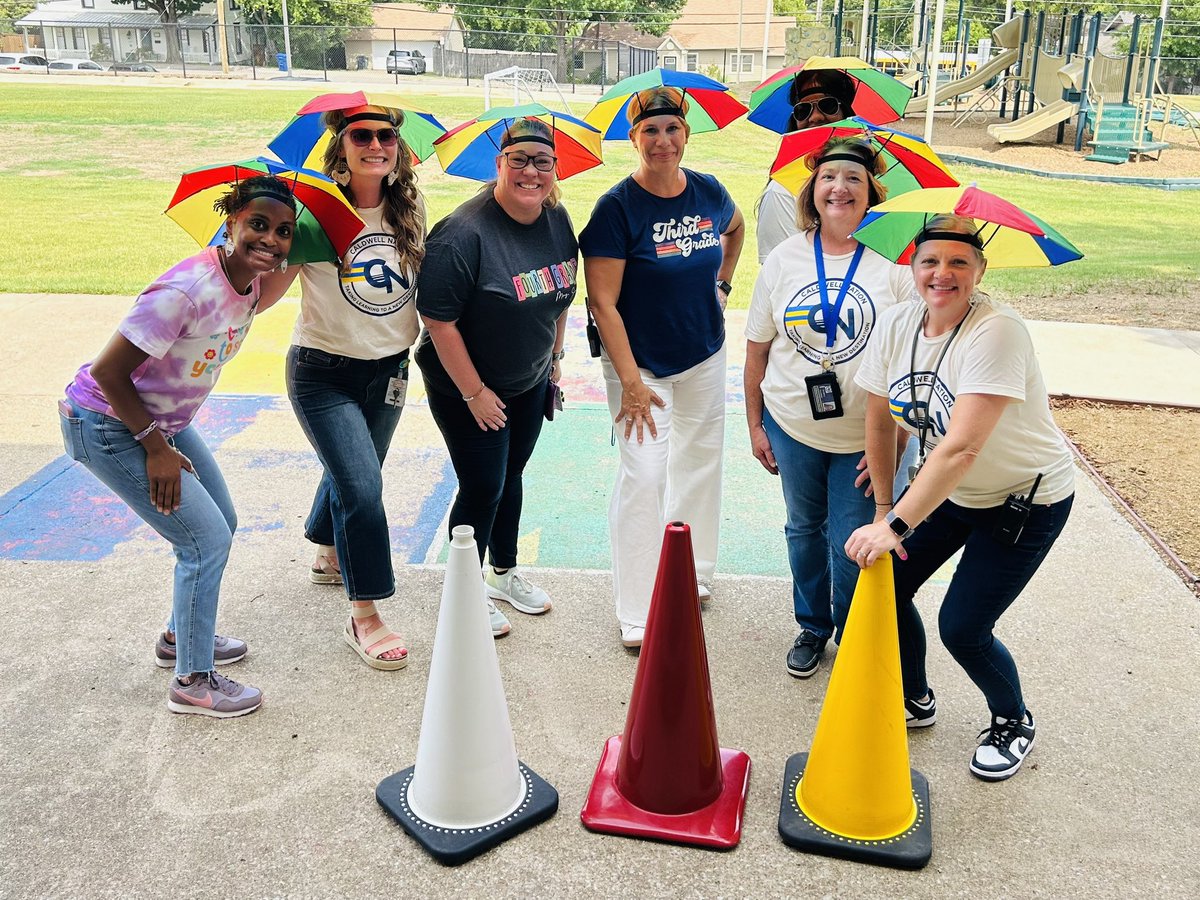Week 1 of afternoon carpool duty was a success! ✅😎☀️
#EveryStudentEveryDay
#CaldwellCatsPride
#WeAreCaldwell
#YouBelongInMISD
#MyMISD
#SomosCaldwell
#TupertenecesenMISD