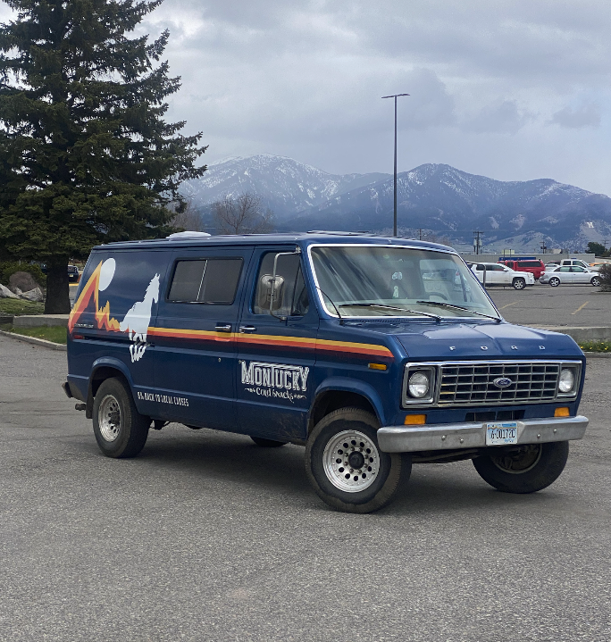 MTKYColdSnacks's tweet photo. HOT SINGLE VANS IN YOUR AREA!!! https://t.co/BJ3OE07vme