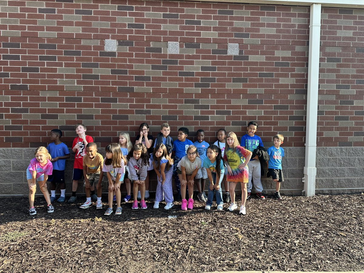 Chloe Ann tweet media