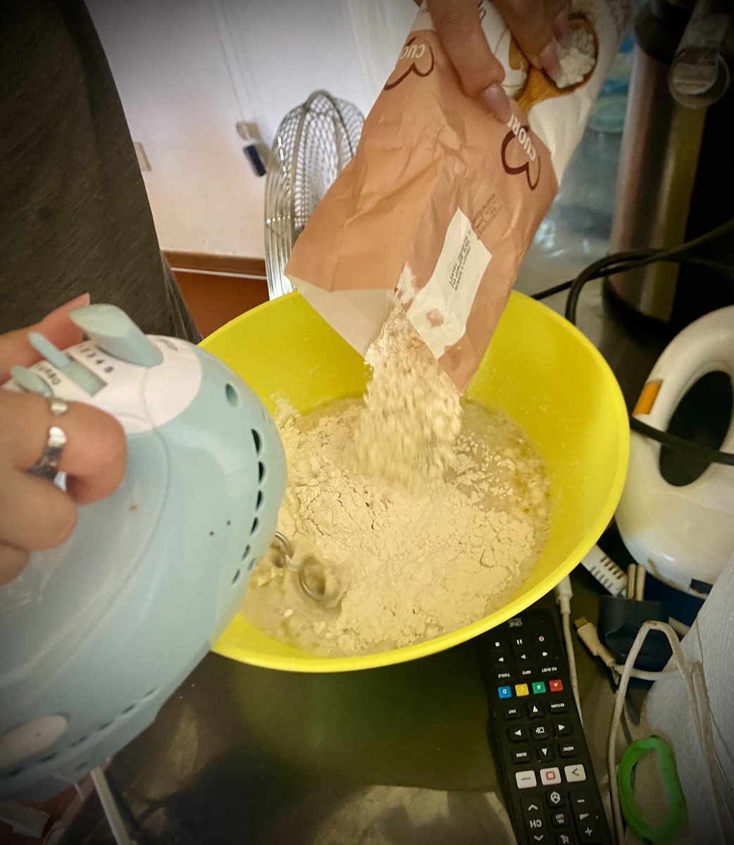 砂漠でBBQ tweet media