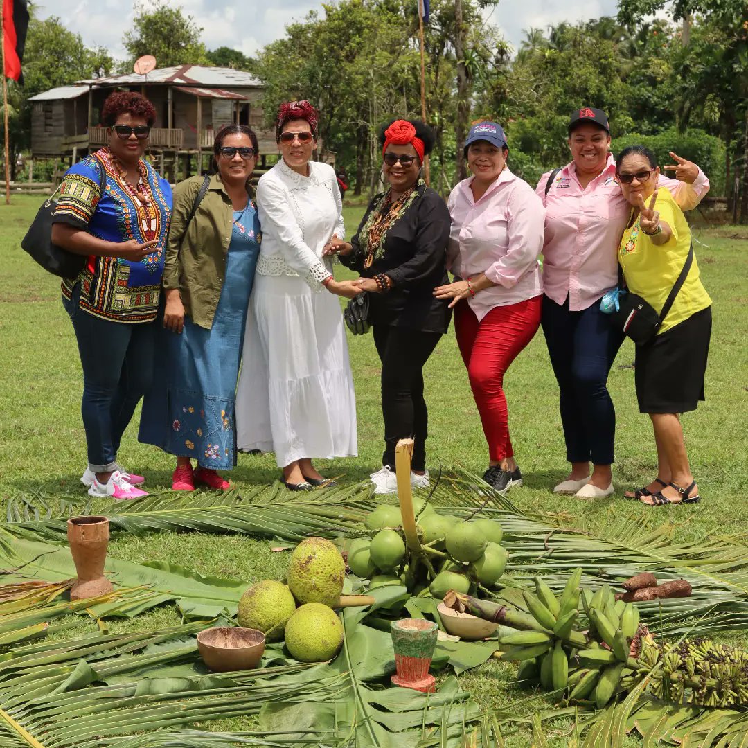 bilwistereo's tweet photo. Un total de 17 territorios indígenas del caribe norte se dieron cita para dar inicio a la celebración del día internacional de los pueblos indígenas con la gran ceremonia ancestral del URALÉ en la comunidad indígena Saupuka de Waspam, río coco. https://t.co/DYnlOM8Gqw