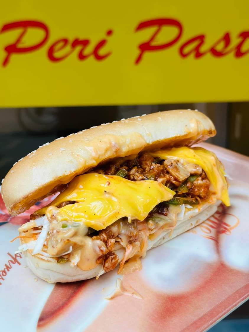 LoveyouFoodies's tweet photo. “Life is like a hot dog, you never really know what's in it”  🌭

#hotdog #food #hellofoodlovers https://t.co/bNjaB1qGcQ