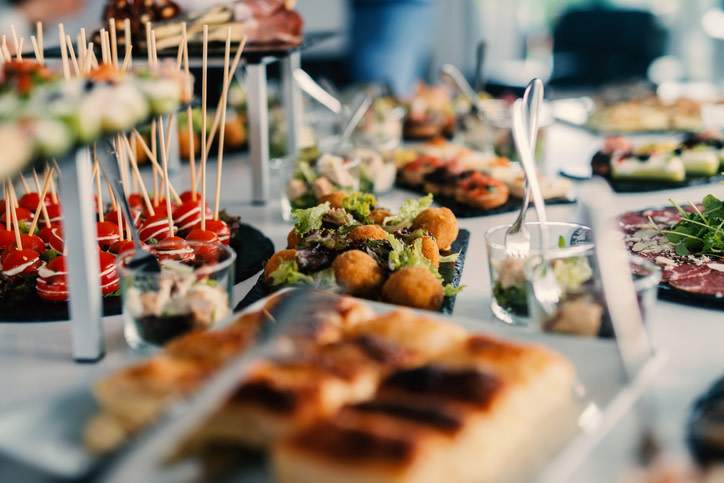 ThreeTomatoes's tweet photo. Convenience at Your Fingertips! Planning your event has never been easier with Three Tomatoes Catering. Our online booking and menu estimates save you time and hassle. 

Get started today and enjoy a seamless catering experience! https://t.co/m5wRUcK0pX https://t.co/xnTlUGq38w