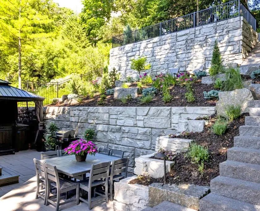 R.I. Lampus Company tweet media