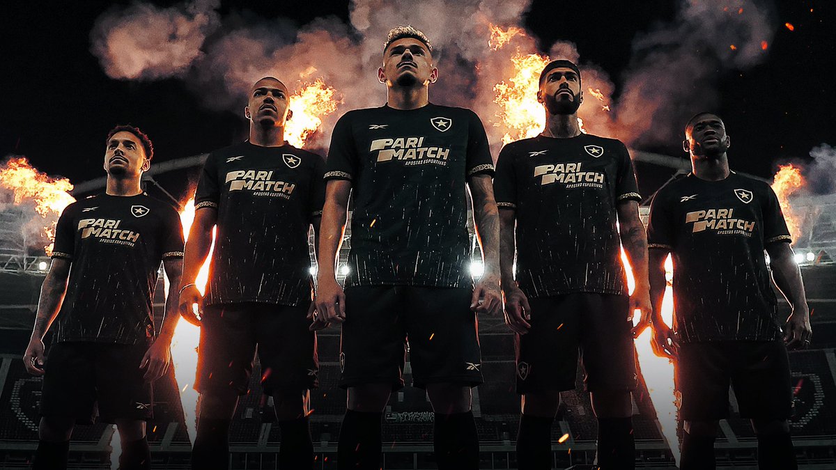 CentralBotafogo's tweet photo. A NOVA CAMISA PRETA DO BOTAFOGO!

Irmão, que negócio de maluco. Linda DEMAIS! Fizeram de novo. 

FORJADOS NO FOGO! 🔥😍 https://t.co/QRFy2H3Mcj