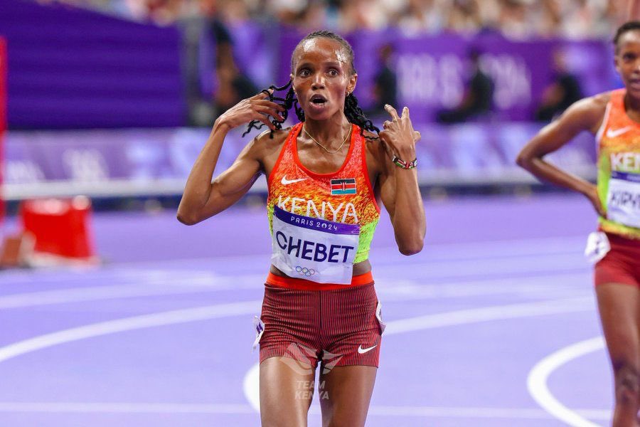 TusiimeLucas's tweet photo. GOLD RUSH ALERT!
Congratulations to Beatrice Chebet on her SECOND GOLD MEDAL in the women's 10,000m at her FIRST EVER #Olympics! 🤯 You're carrying the region’s hopes on your shoulders and shining bright!
We are proud of you!💪
#IGADatTheOlympics
#IGADUpdates https://t.co/Zfaxg03eKk