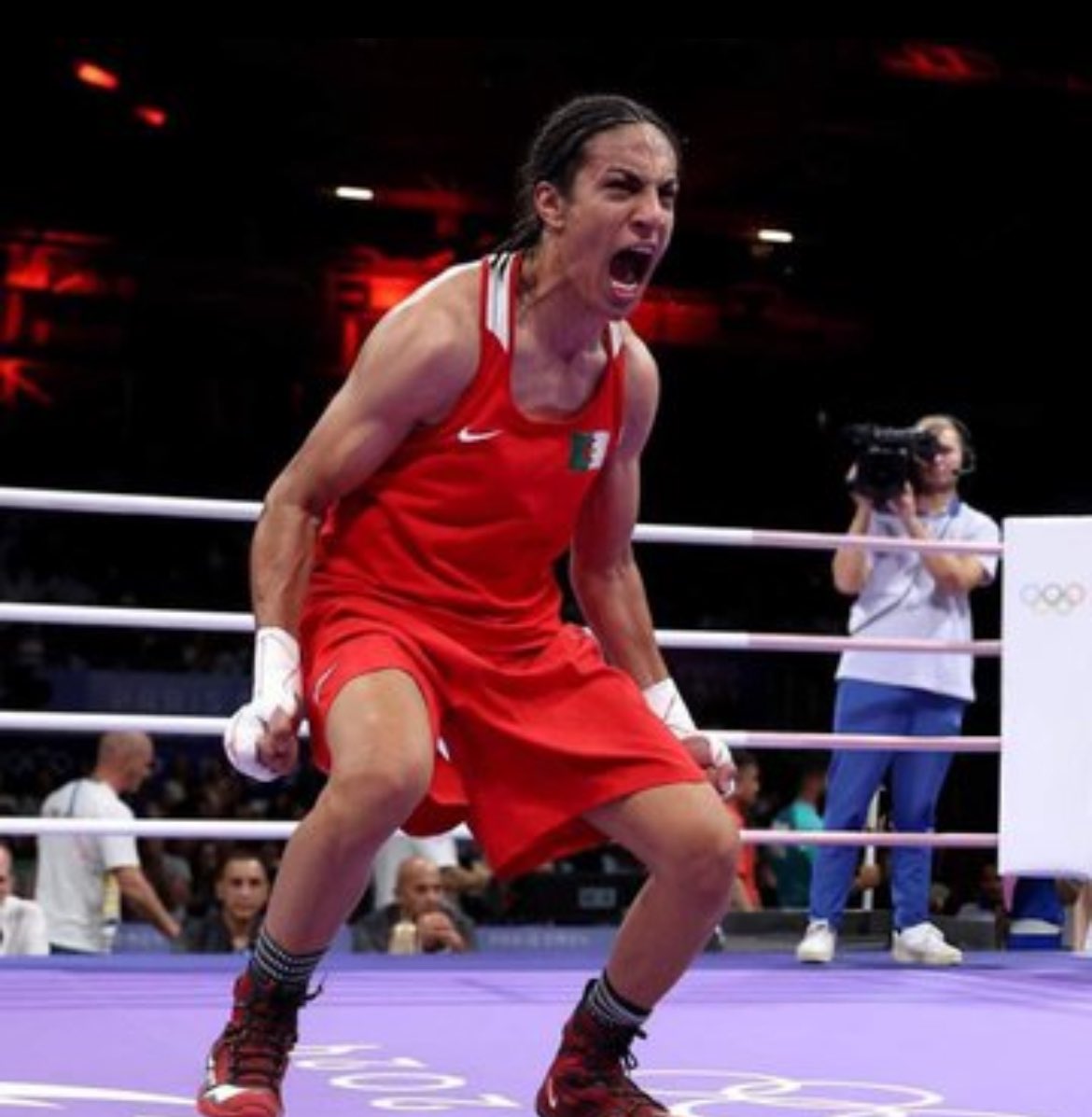 La médaille d’or 🥇 la plus méritée, je veux rien savoir . 

#Imane_Khelif #Olympic2024 #ParisOlympics2024 #Iman_Khalif