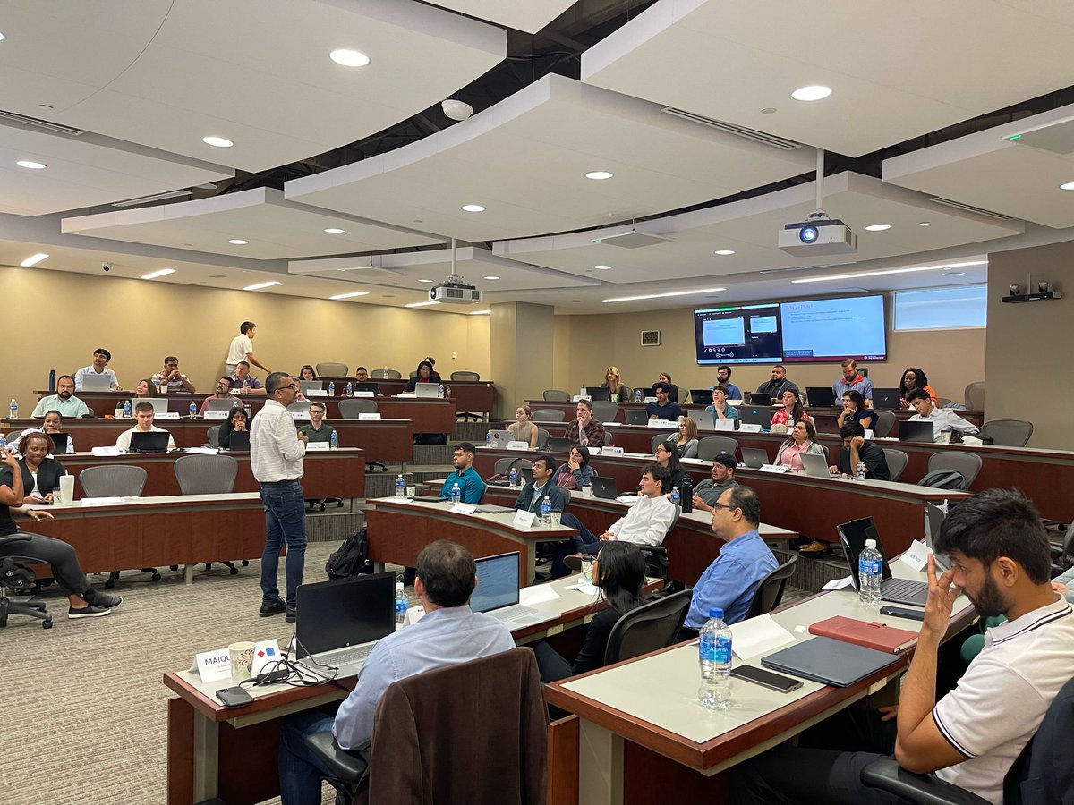 TAMUAnalytics's tweet photo. MSA Orientation complete!! 
Thank you to all the speakers and students for making this year’s Orientation great! See you all again for the first class on the 20th!!

#Analytics #TAMU https://t.co/iNcucx2M8l