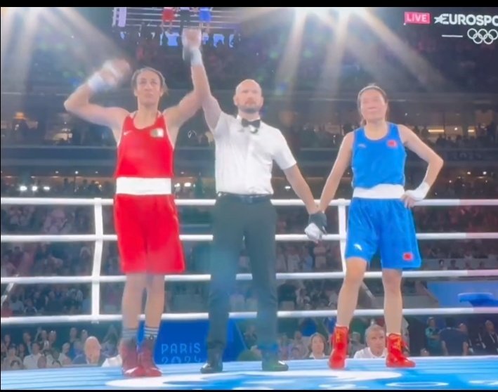 #ImaneKhelifما أجملك وما اجمل ايمانك بالفوز ....انتي انتصرتي وفزتي بالذهب والجزائر فازت بك انتي ...مليون ونصف مليون مبرووووووك