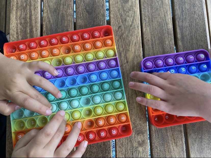 Pop it - Learn French! #tutor #tutoring #French #français #LanguageLearning #LANGUAGE #fun #games