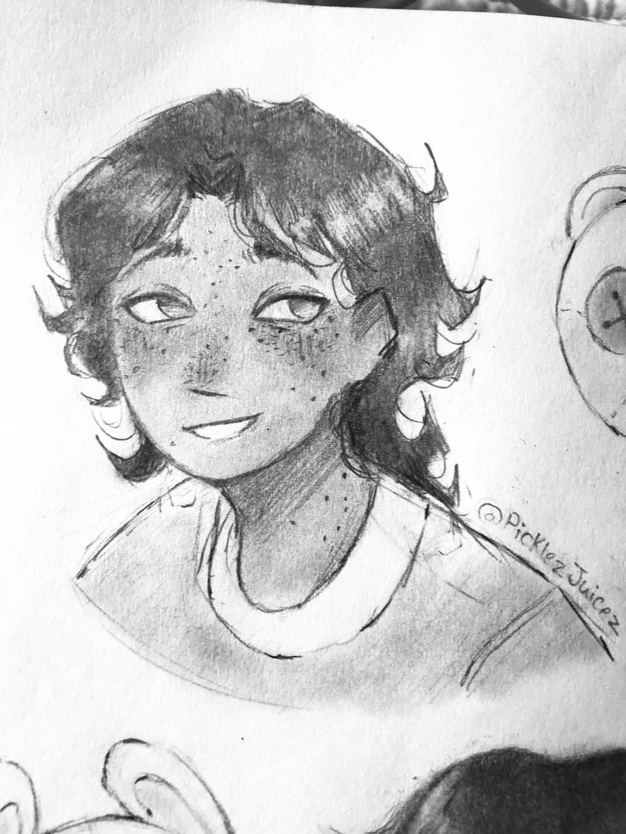 PicklezJuicez's tweet photo. I love drawing them sm 
#oc #art #sketch https://t.co/kqsvqzPPAA