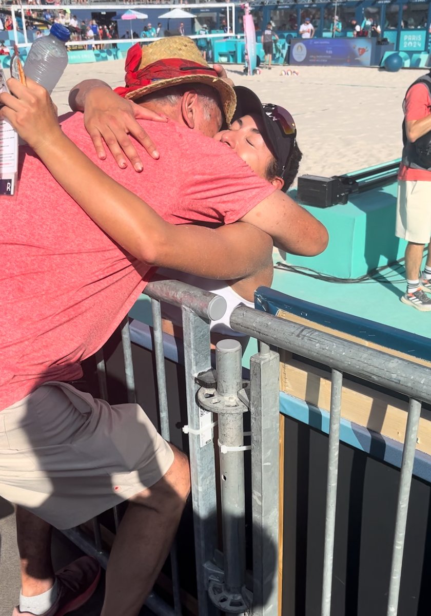 YorkUnews's tweet photo. York Prof. Hernán Humaña may have to update curriculum for his History of the Olympics course after daughter Melissa Humaña-Paredes &amp; beach volleyball partner Brandie Wilkerson make Games history themselves. The duo secured a silver medal after a 3-set match against Brazil 🏐🥈 https://t.co/VpfEmjKsGq