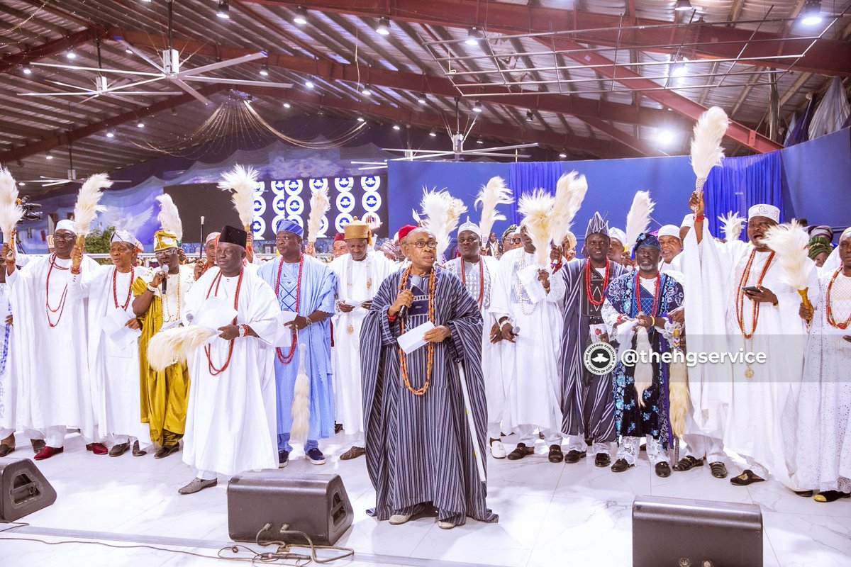 rccghq's tweet image. The diverse mix of Royal and Traditional Rulers from across Nigeria, paid homage to the King of kings.
 
Day 5
Holy Ghost Service 
 
#RCCGAnnualConvention2024 
#Heaven