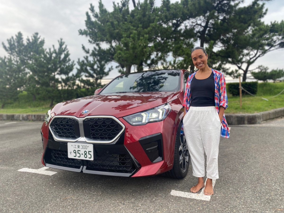 FREUDEFORLIFE's tweet photo. ＼このあとお昼11時スタート／

今週も #BMW X2 xDrive20i M Sportの車内に
【 #水族表現家 #二木あい さん 】をお迎え 💭

今週は二木さん @aifutaki の
未来への挑戦＝「FORWARDISM」に迫ります🪼

#radiko
https://t.co/JsnDqgdohX

#jwave #ラジド https://t.co/goQlkVd5Jw