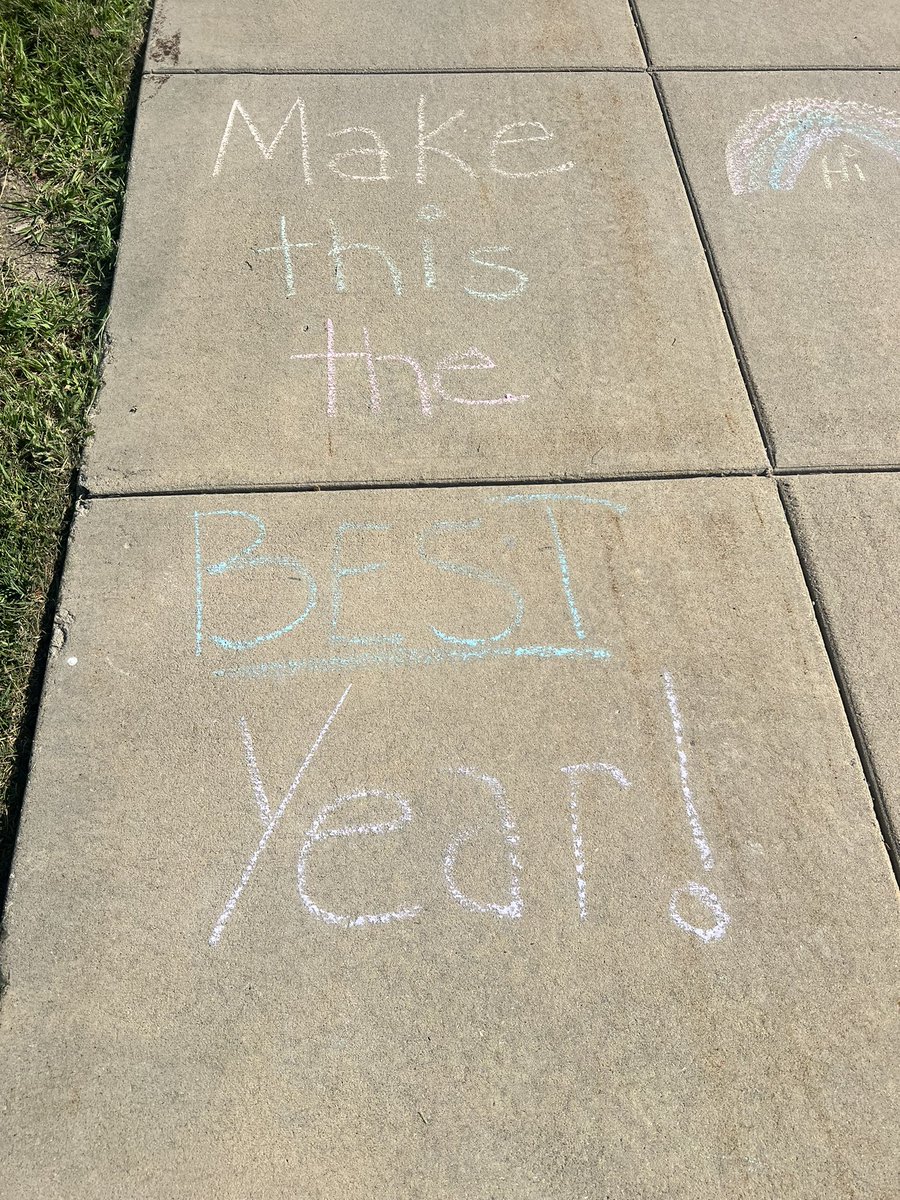 ClearwaterCreekCoyotes (@cwccoyotes) on Twitter photo CWC teachers and staff had the best welcome back from our students and families! Thank you for all the amazing messages!
<a href="/CWCcoyotes/">ClearwaterCreekCoyotes</a> <a href="/olatheschools/">Olathe Public Schools</a> #OPSmaketodaycount CWC teachers and staff had the best welcome back from our students and families! Thank you for all the amazing messages!
<a href="/CWCcoyotes/">ClearwaterCreekCoyotes</a> <a href="/olatheschools/">Olathe Public Schools</a> #OPSmaketodaycount