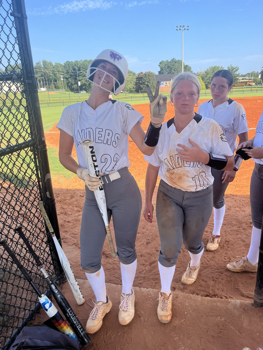 NoFoSoftball's tweet photo. 2nd 💣 of the game for @ella_rouse1 this time it’s the two run variety scoring @bearden_trinity   The Lady Raiders now trail Alexander 4-7 in the 3rd. https://t.co/MocMZXuJ46