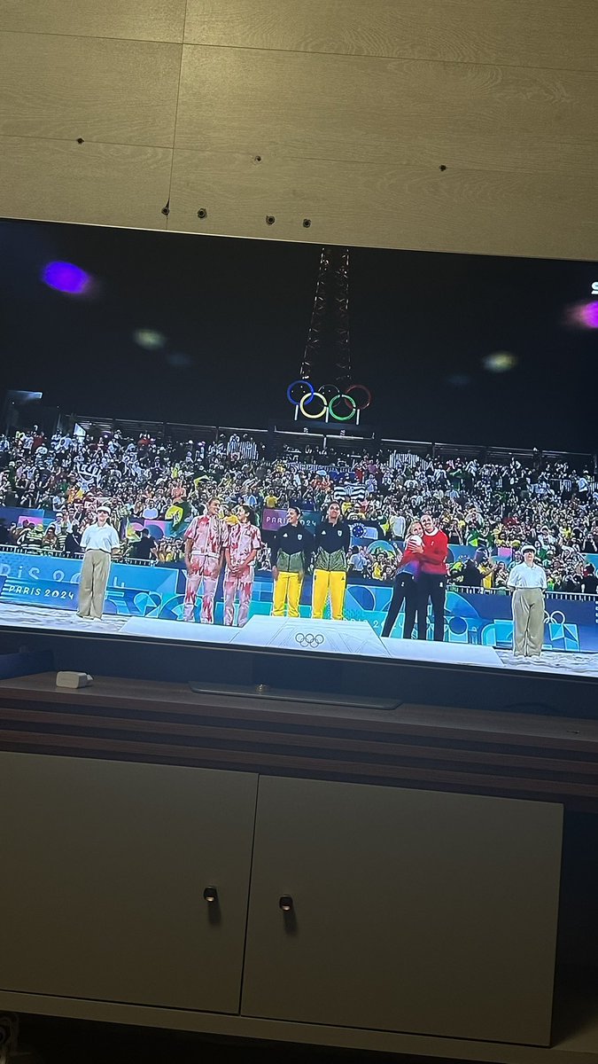 É ele ali ? <a href="/tgvalu6/">Thiago Valu</a> <a href="/samuelvenancio/">sᴀᴍᴜᴇʟ ᴠᴇɴᴀ̂ɴᴄɪo ™</a>